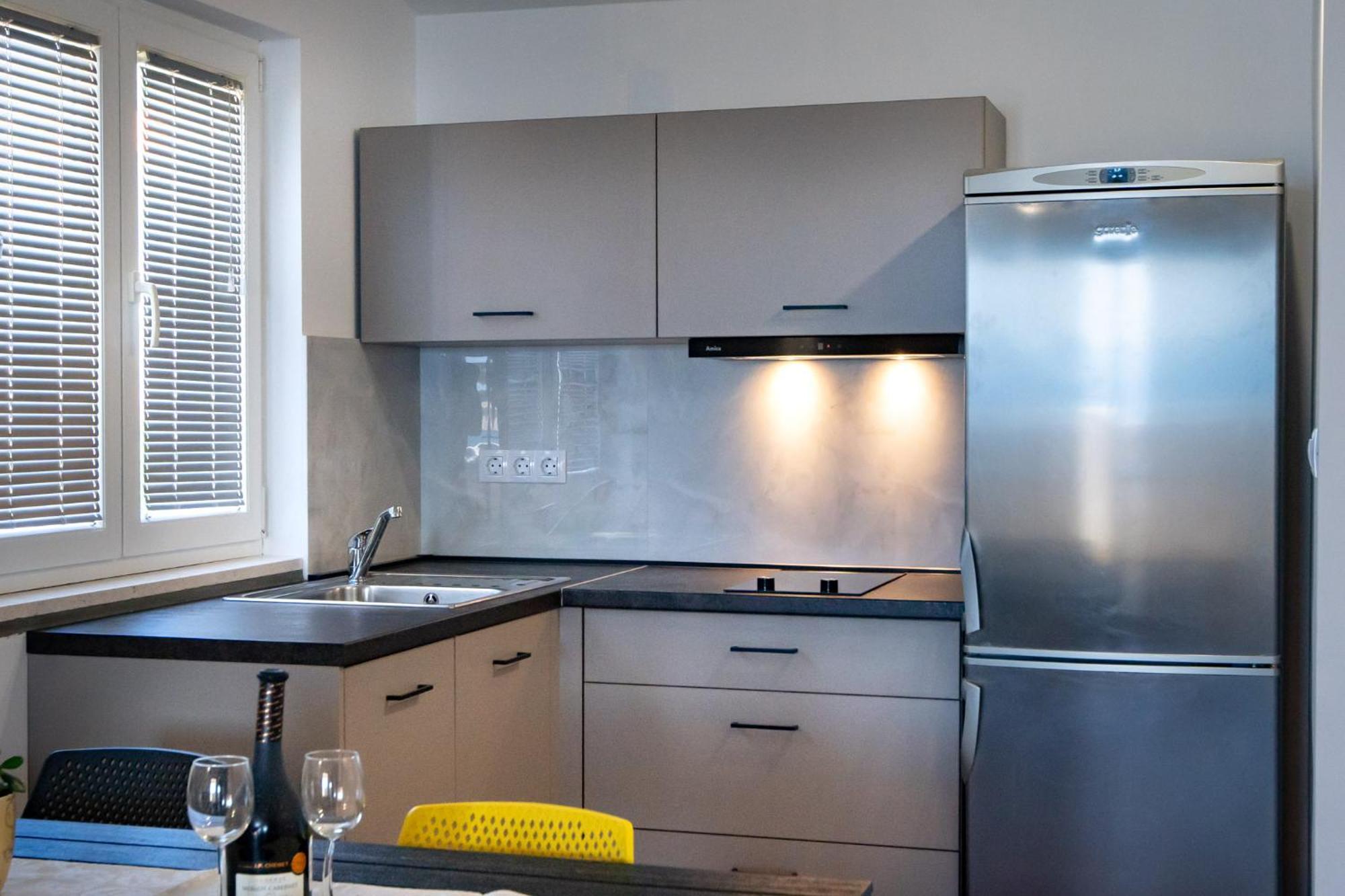 Apartments & Rooms Fam Ribaric Banjol Eksteriør bilde
