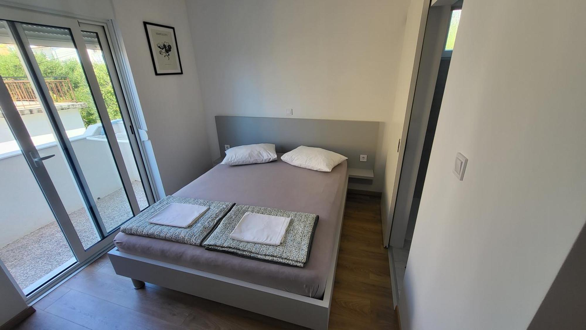 Apartments & Rooms Fam Ribaric Banjol Eksteriør bilde